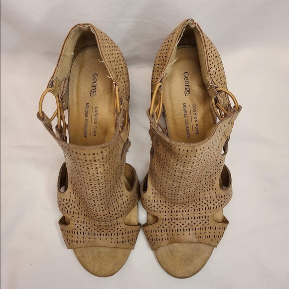 George Nude Beige Heels - Picture 3 of 7